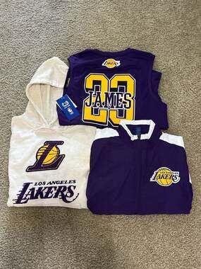 Los Angeles Lakers Apparel Lot - LeBron James Jersey, Hoodie & Zip-Up Jacket